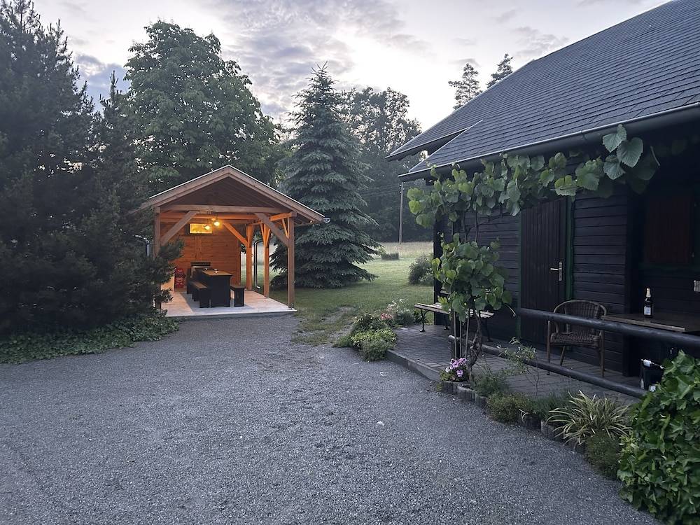 BBQ/picnic area