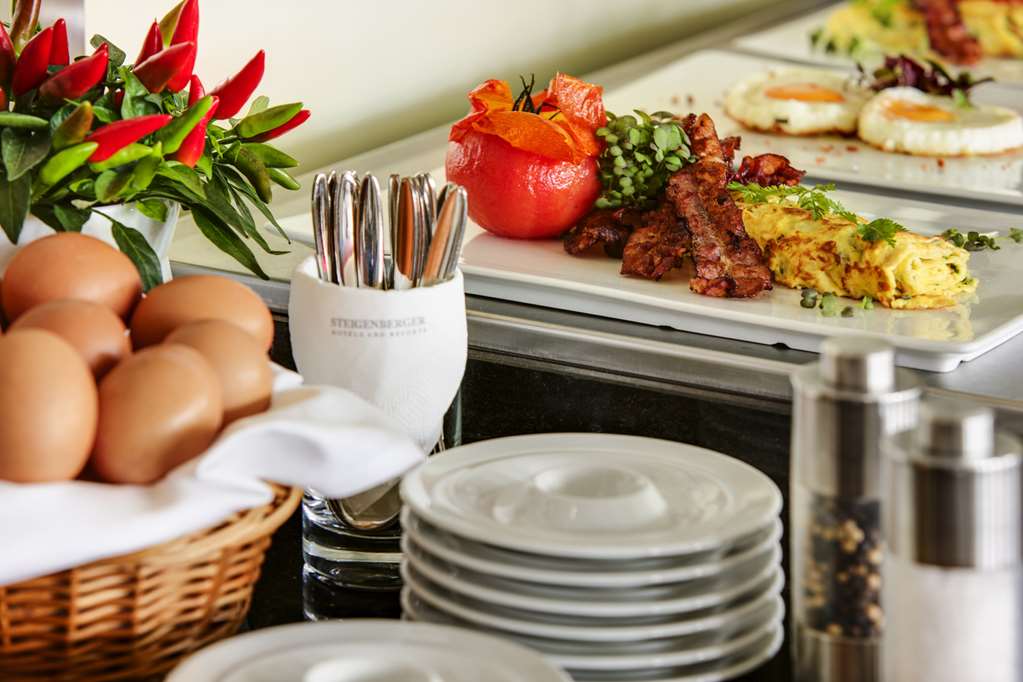 Steigenberger Hotel De Saxe, Dresden, Germany - Breakfast buffet