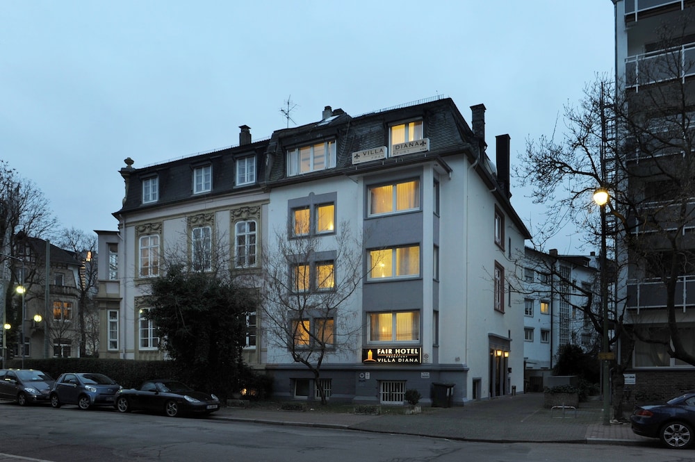 Primary image