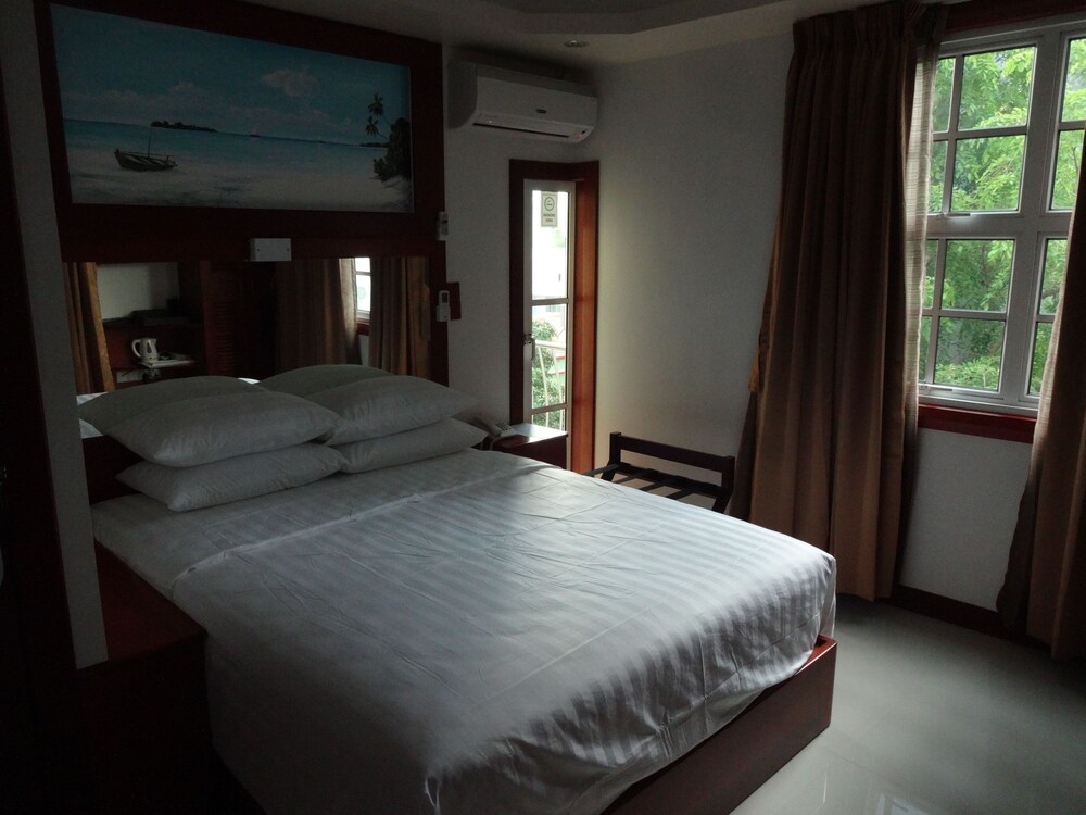Guestroom View