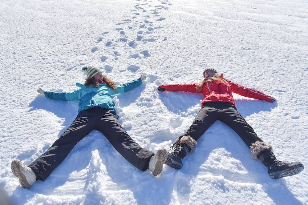 Snow and ski sports