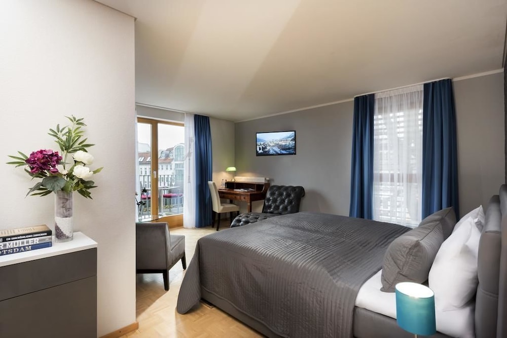 Hotel Ambassador Berlin Grünau