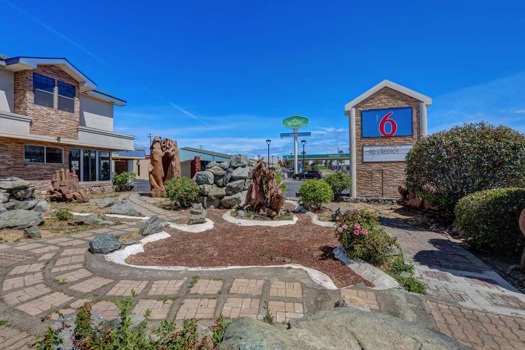 Motel 6 Ukiah CA North - photo 2