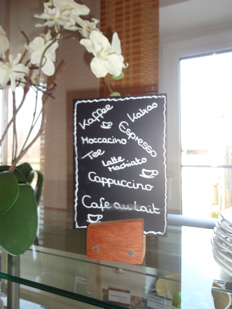 Coffee service