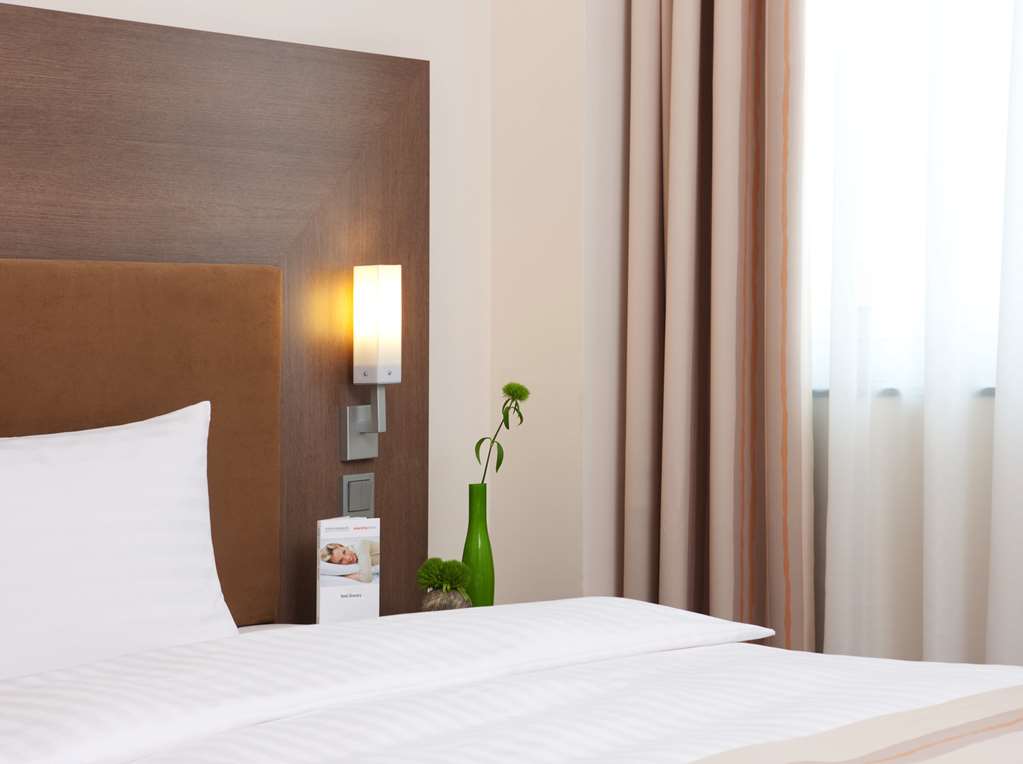 IntercityHotel, Germany - Guest Room