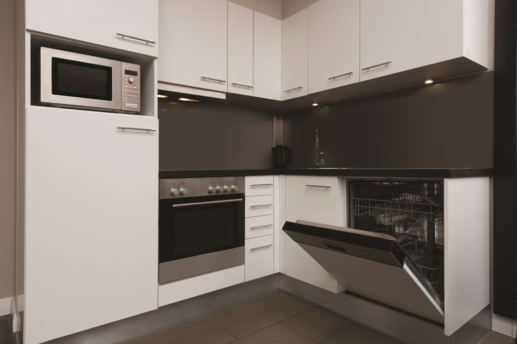 adina apartment hotel berlin checkpoint charlie two bedroom apartment kitchen