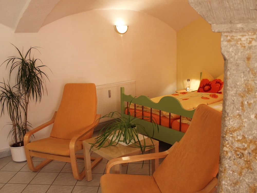 Apartment in Weissig With Garden