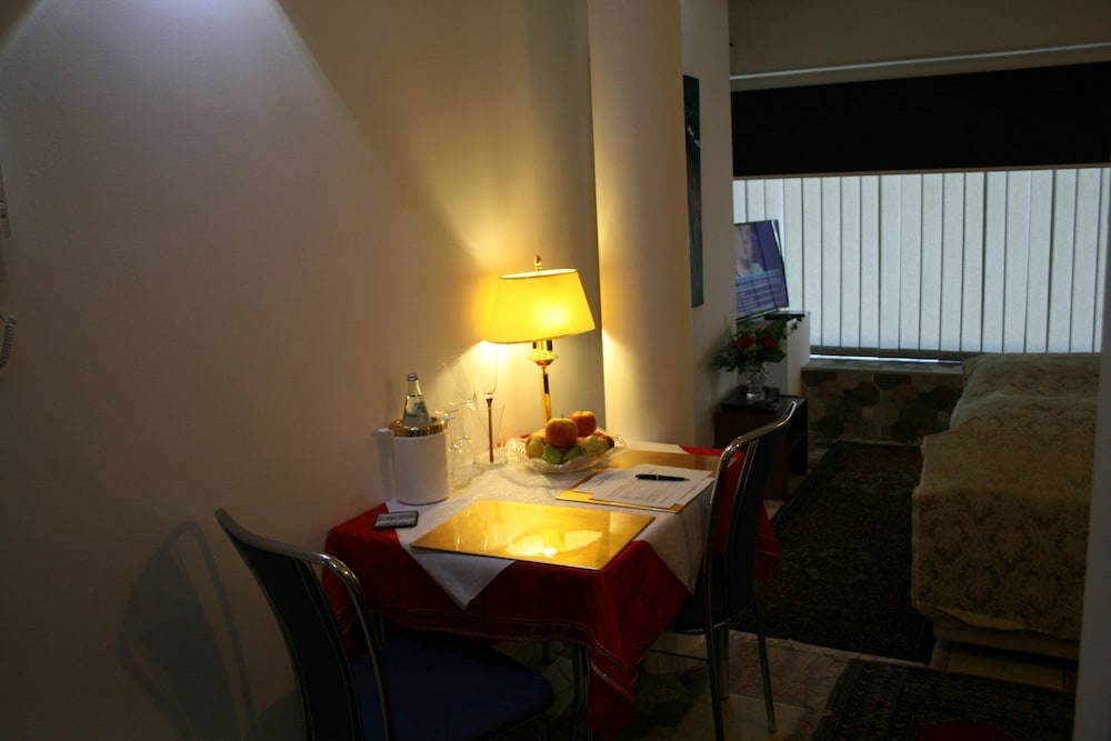 In-room dining