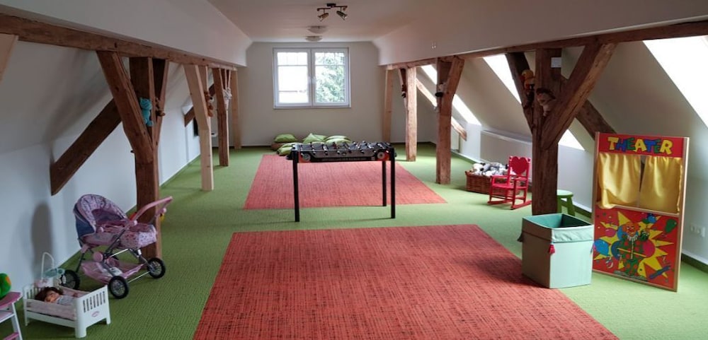 Children's play area - indoor