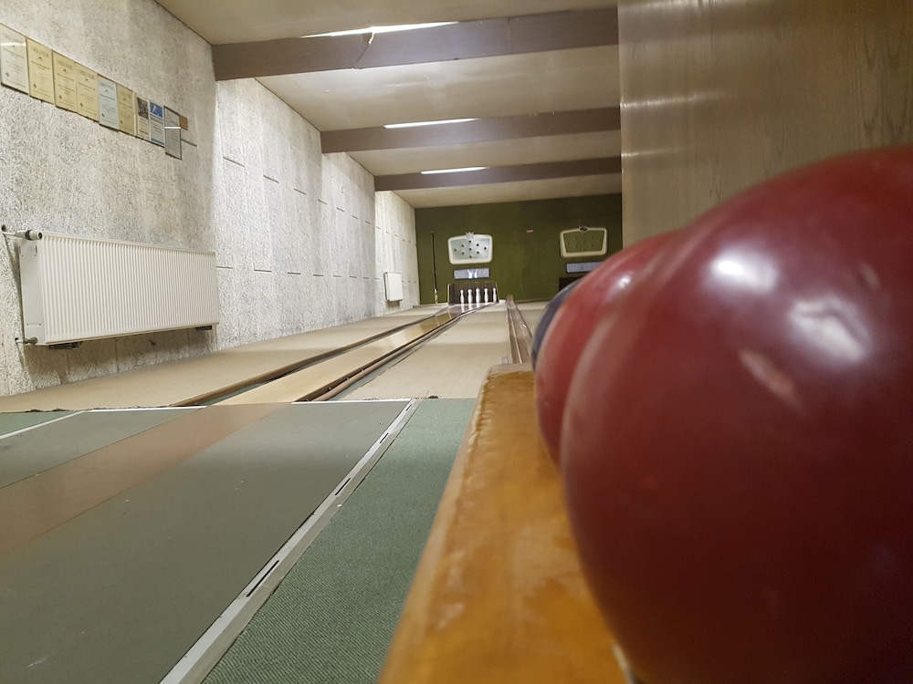 Bowling