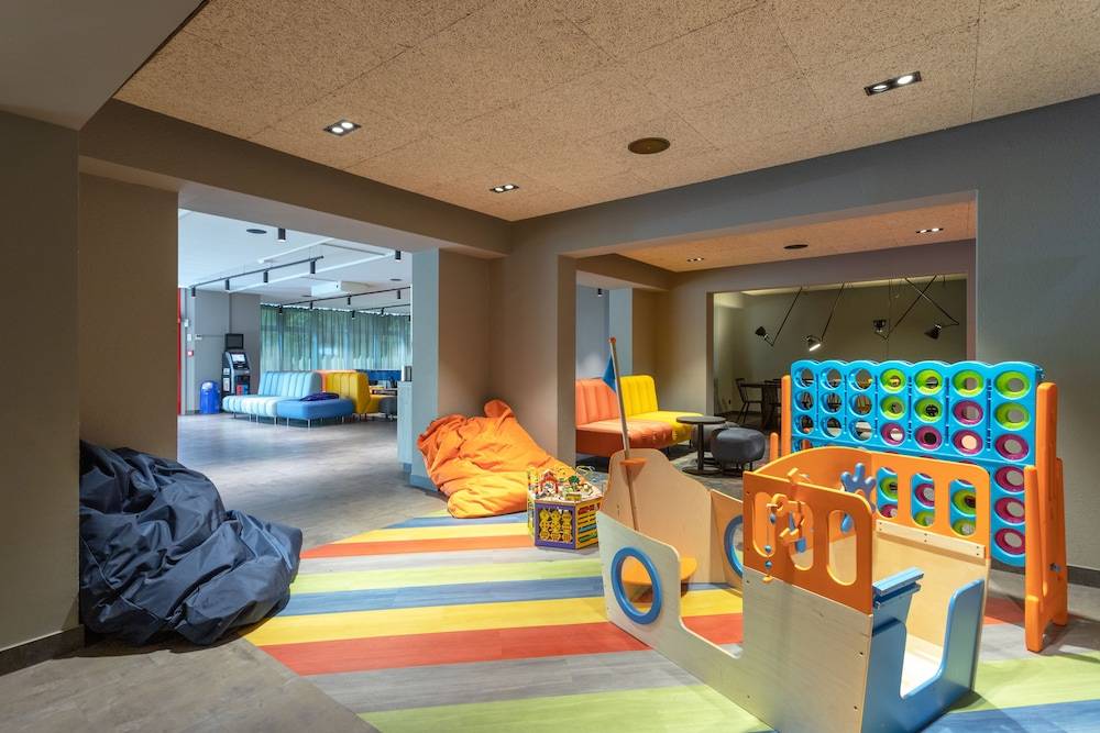 Children's play area - indoor