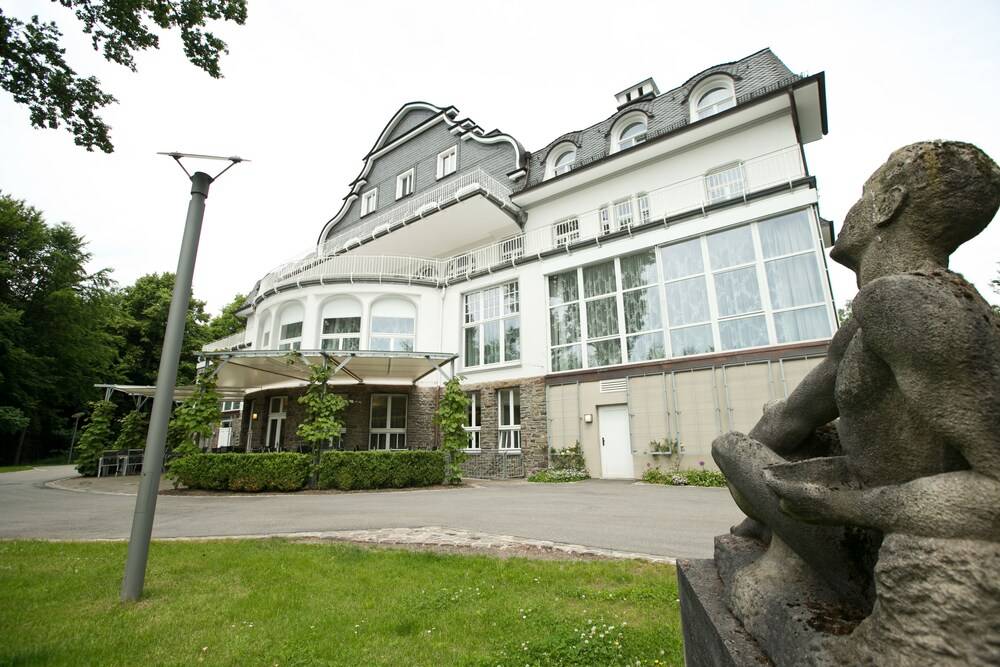 Hotel Front