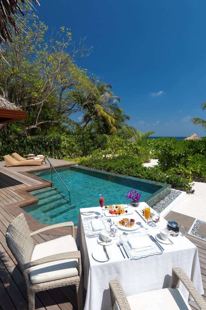 Beach/ocean view