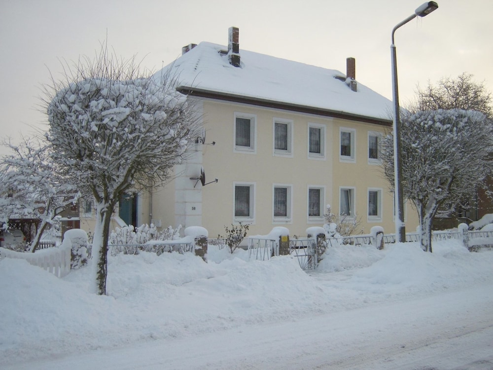 Primary image