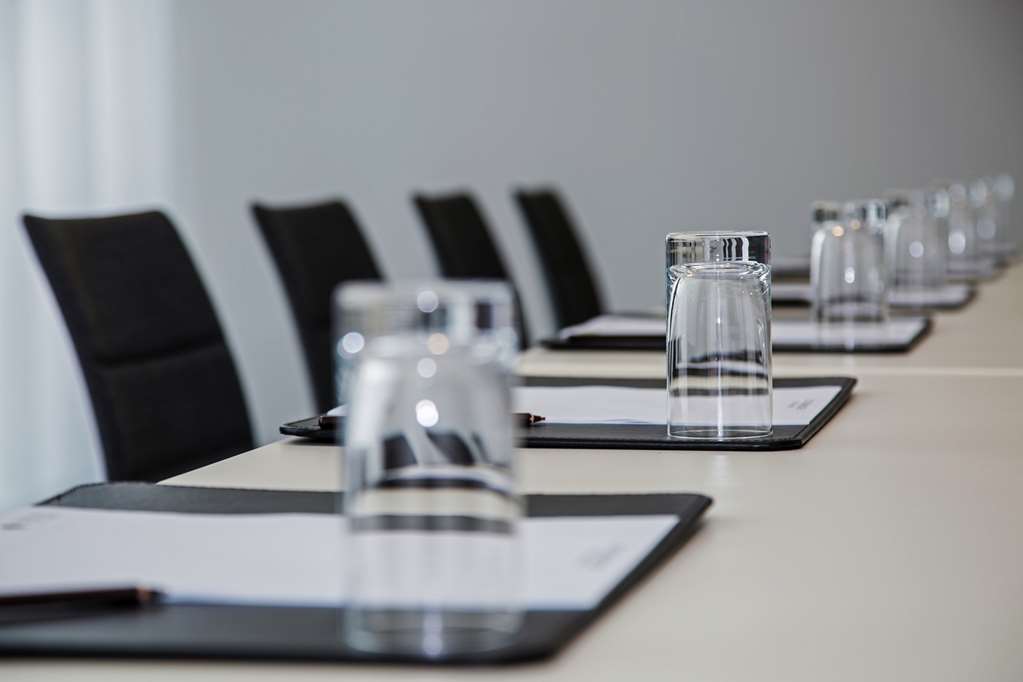 Steigenberger Airport Hotel Berlin - conference