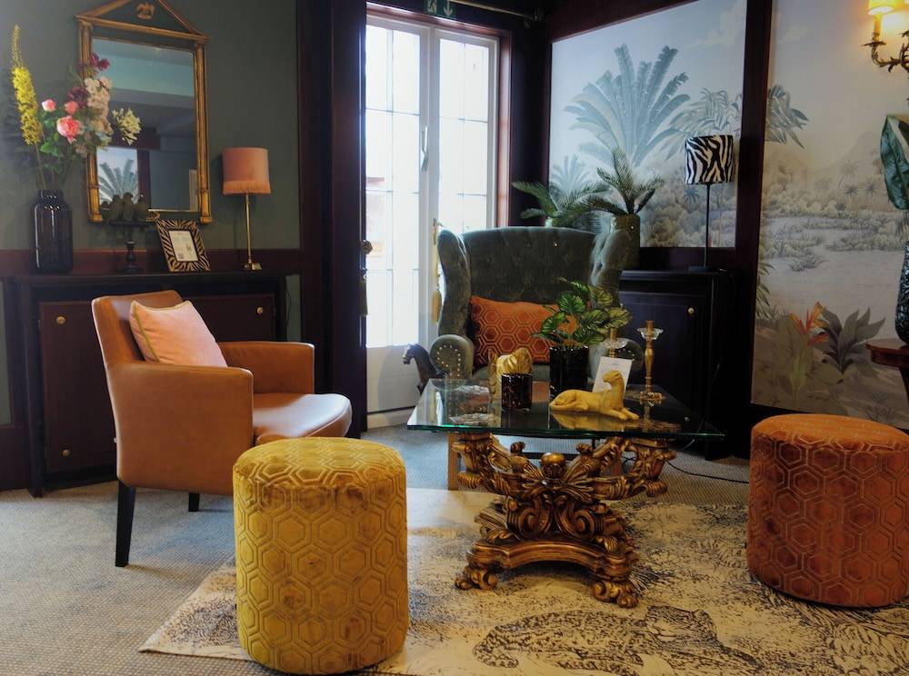 Interior detail