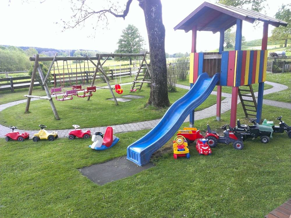 Children's play area - outdoor