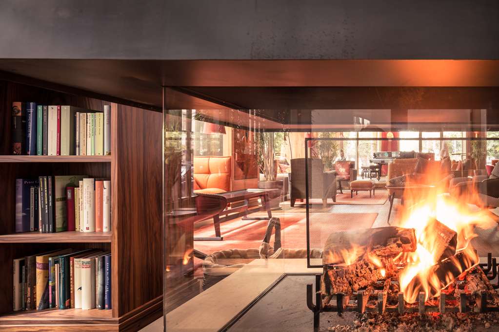 Orania Berlin fireplace