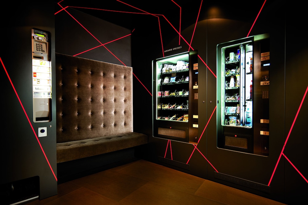 Vending machine