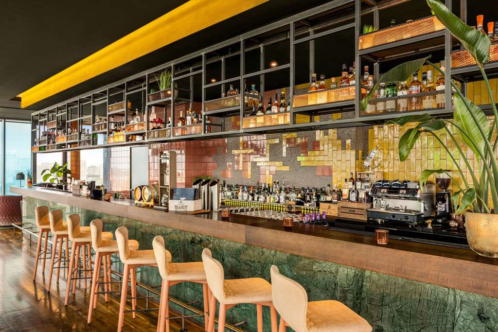 Bar/Lounge