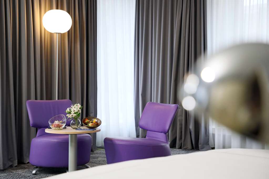 PPB junior suite sitting area