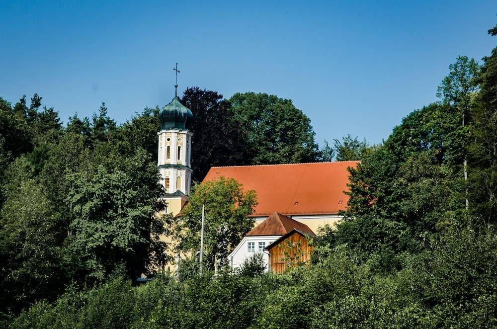 Primary image