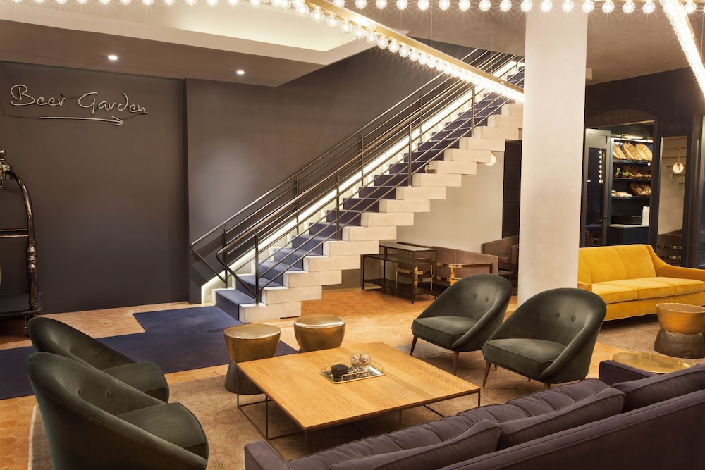 The Tillary Hotel - photo 2