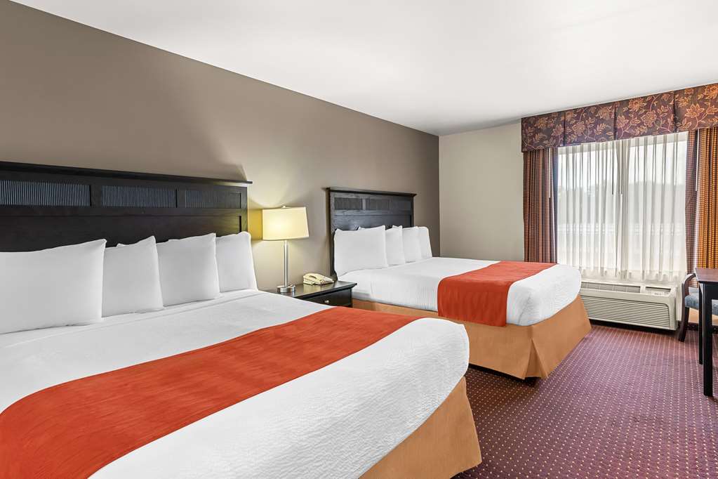Best Western Legacy Inn & Suites Beloit South Beloit - photo 3