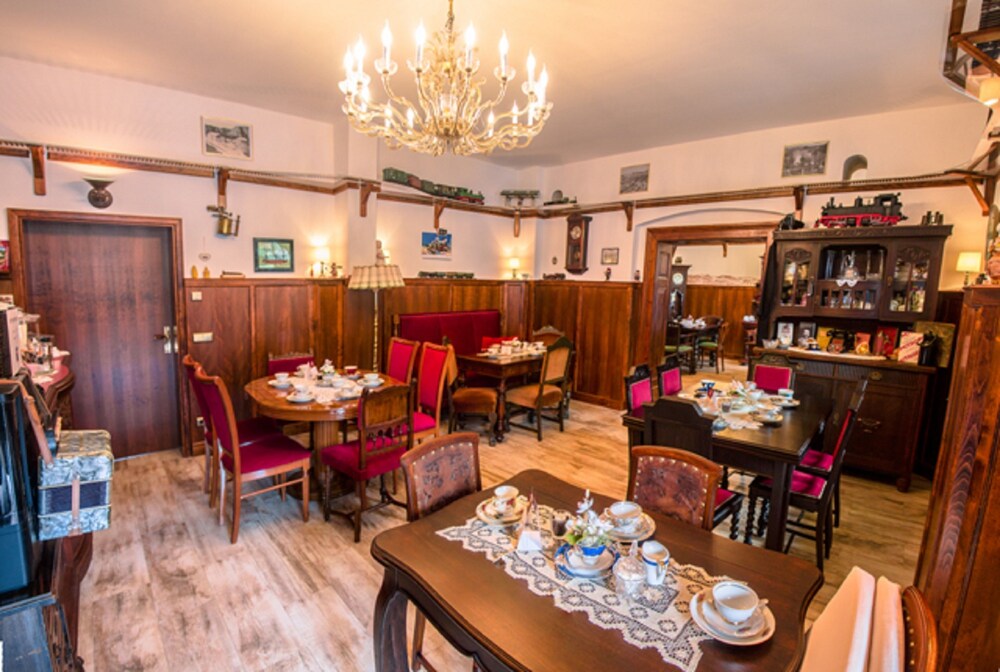 Cafe