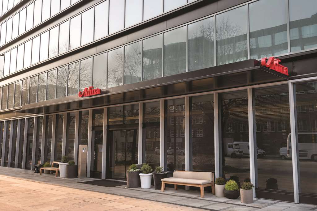 adina apartment hotel hamburg speicherstadt exterior