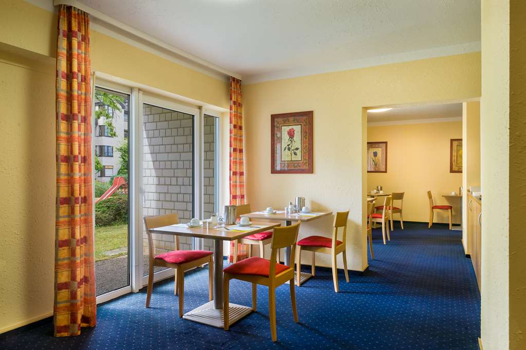 Breakfast TOP acoura Hotel Bonn