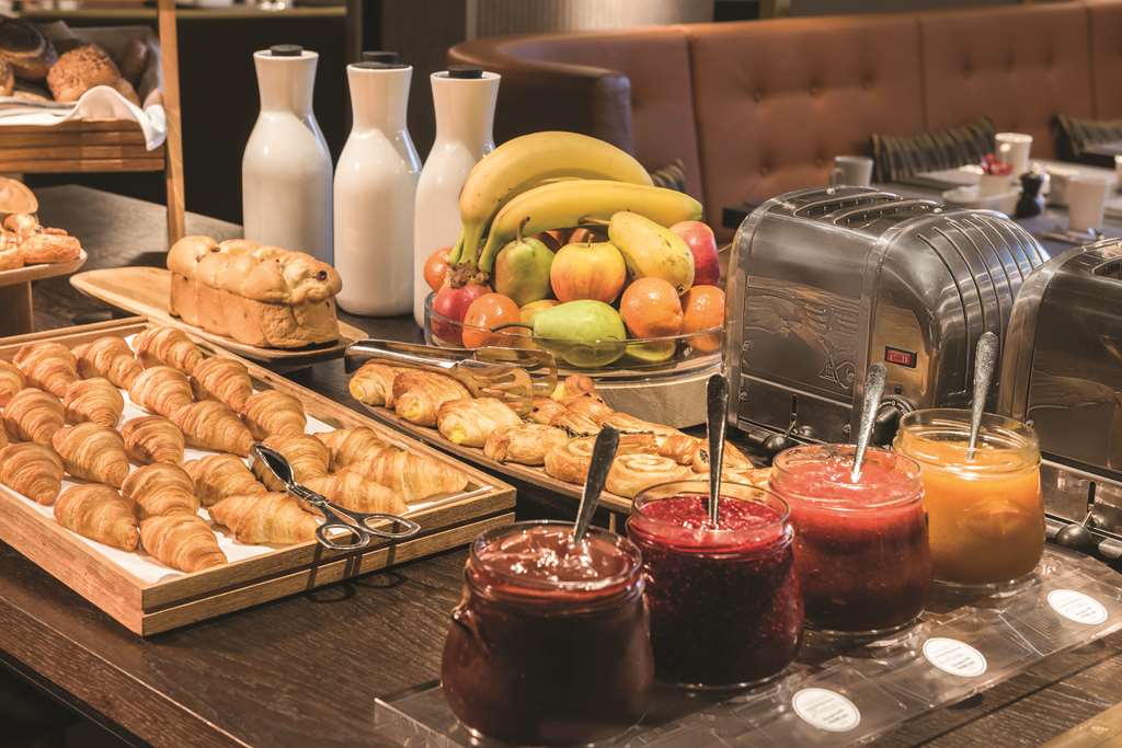 adina apartment hotel hamburg speicherstadt breakfast