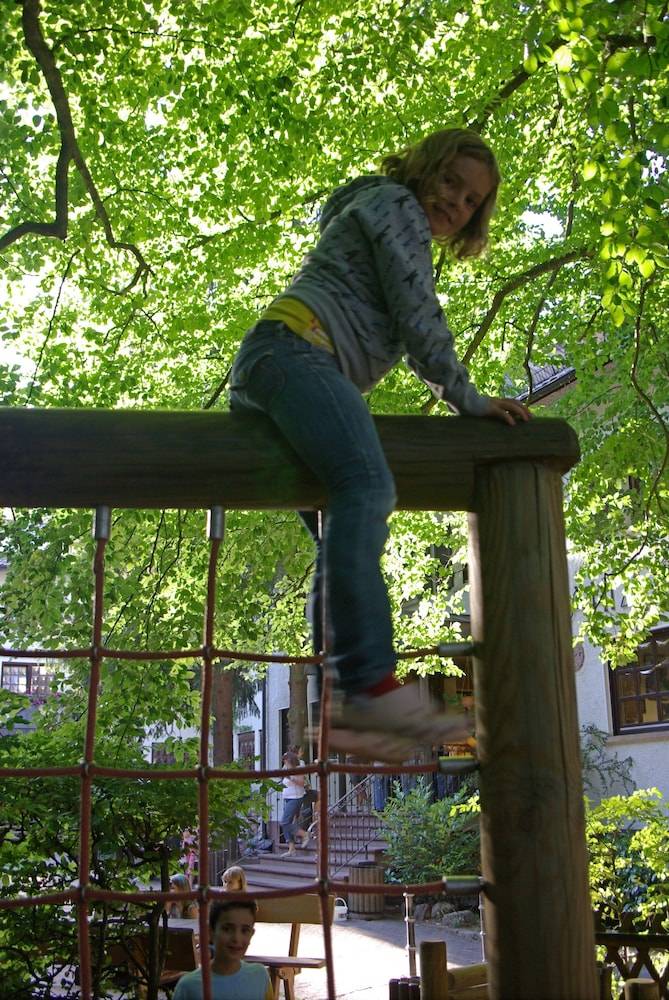 Children's play area - outdoor
