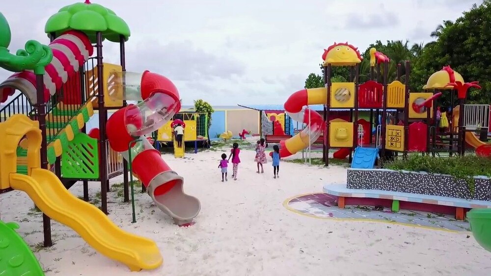 Childrens Play Area - Outdoor