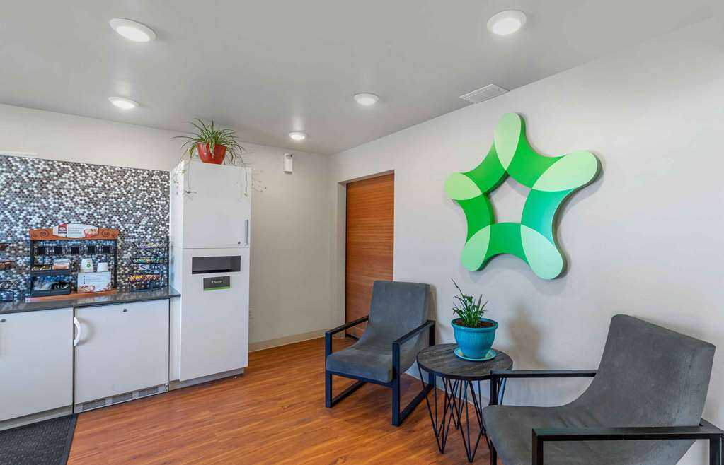 Woodsprings Suites Aurora East - photo 5