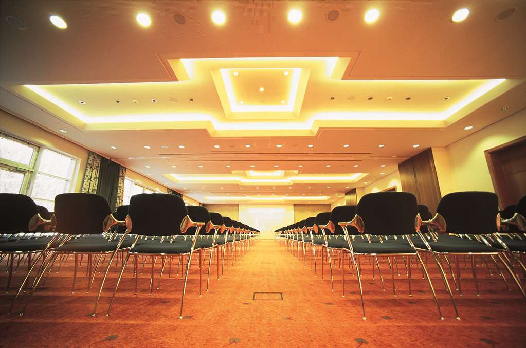 seminaris seehotel potsdam conference hall theater style high