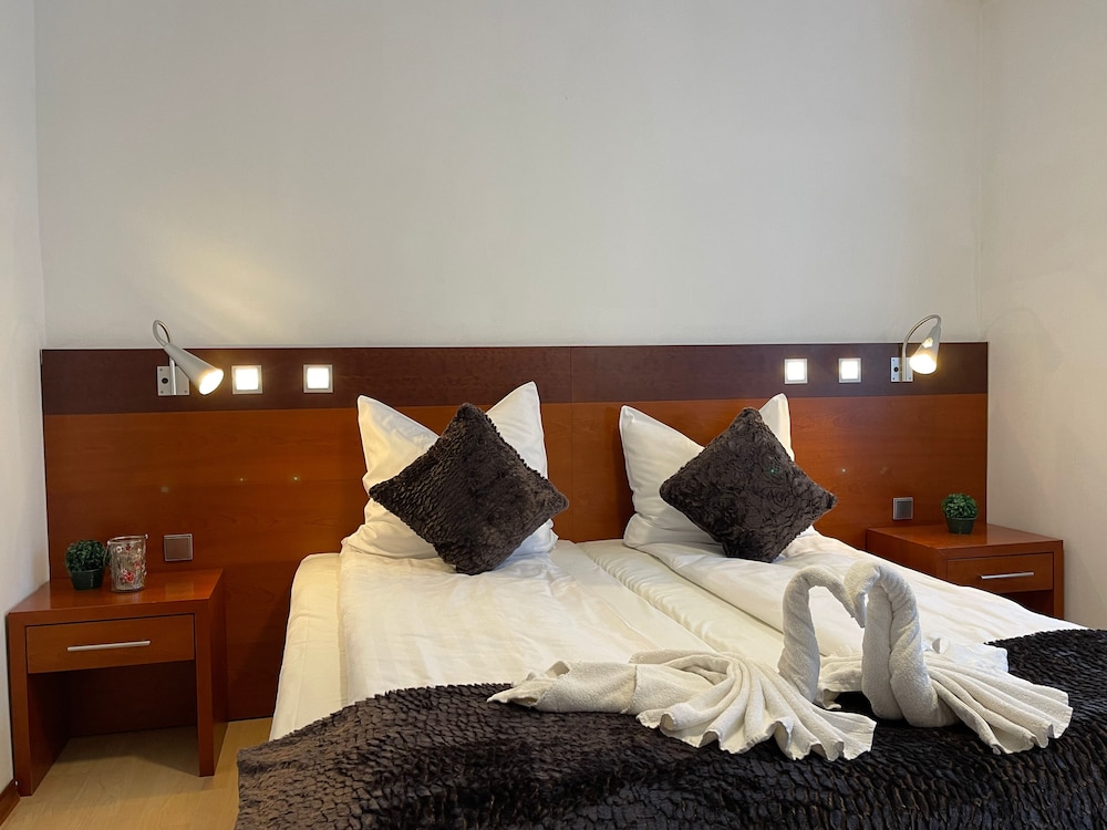 Griffin Hotel am Neumarkt