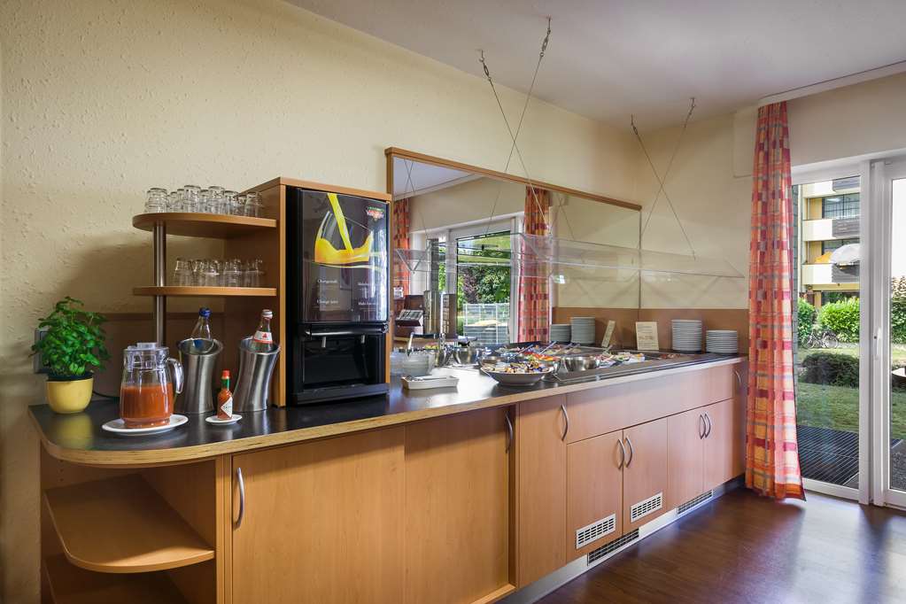 Breakfast TOP acoura Hotel Bonn