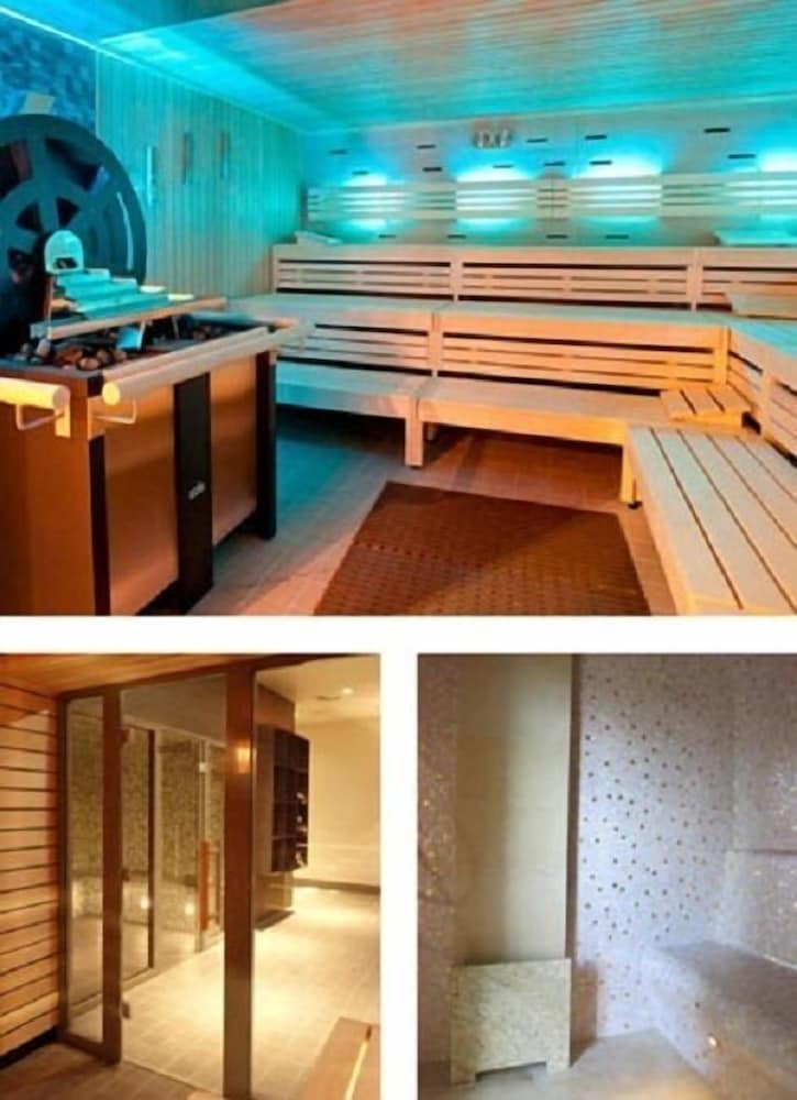 Steam room