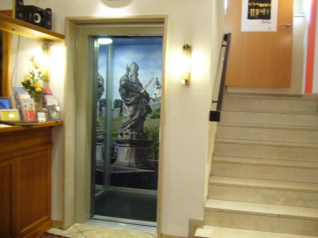 Hotel Alter Kranen