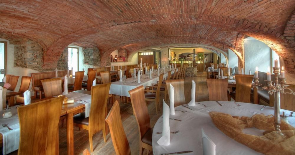 Indoor wedding