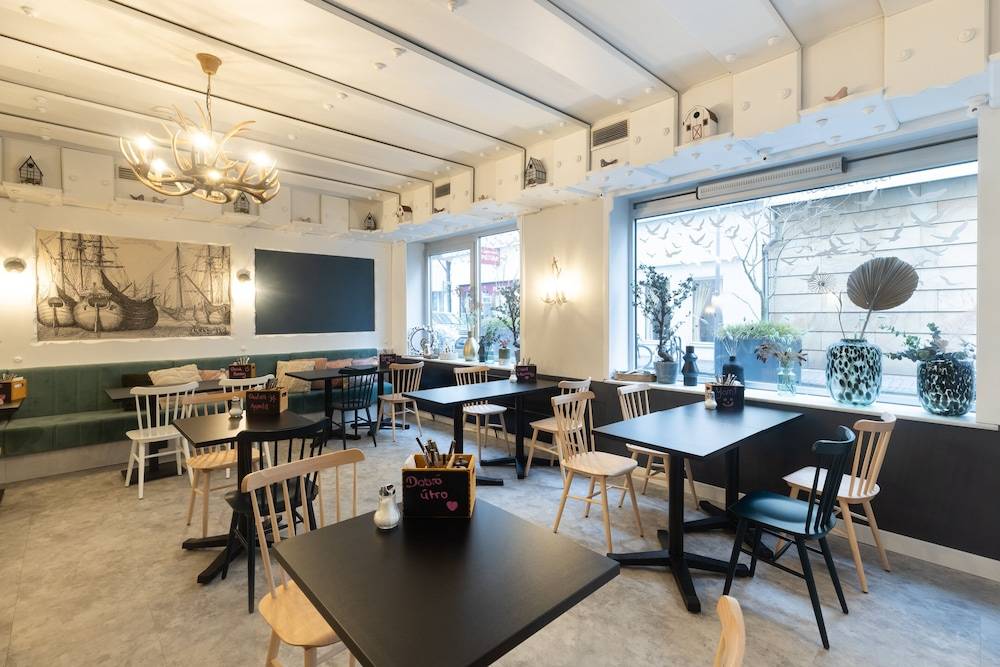 Breakfast area