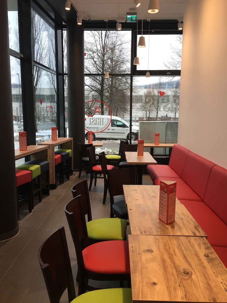 Cafe