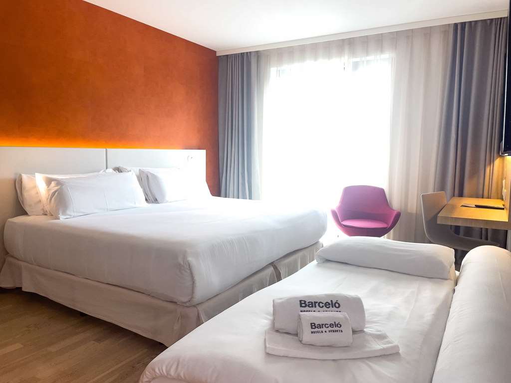 BHAMB ROOM