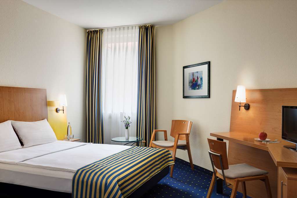 IntercityHotel Stralsund, Germany - Guest room