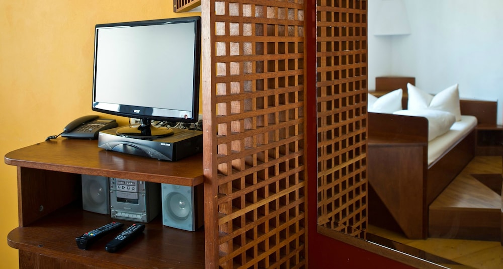 In-room business center