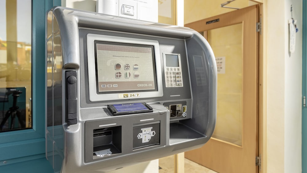 Check-in/check-out kiosk