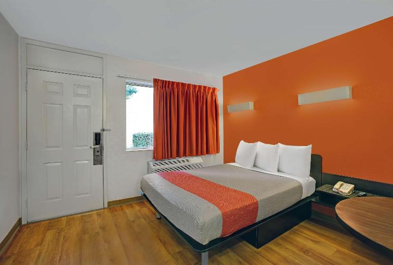 Park Inn by Radisson Santa Clara - photo 5