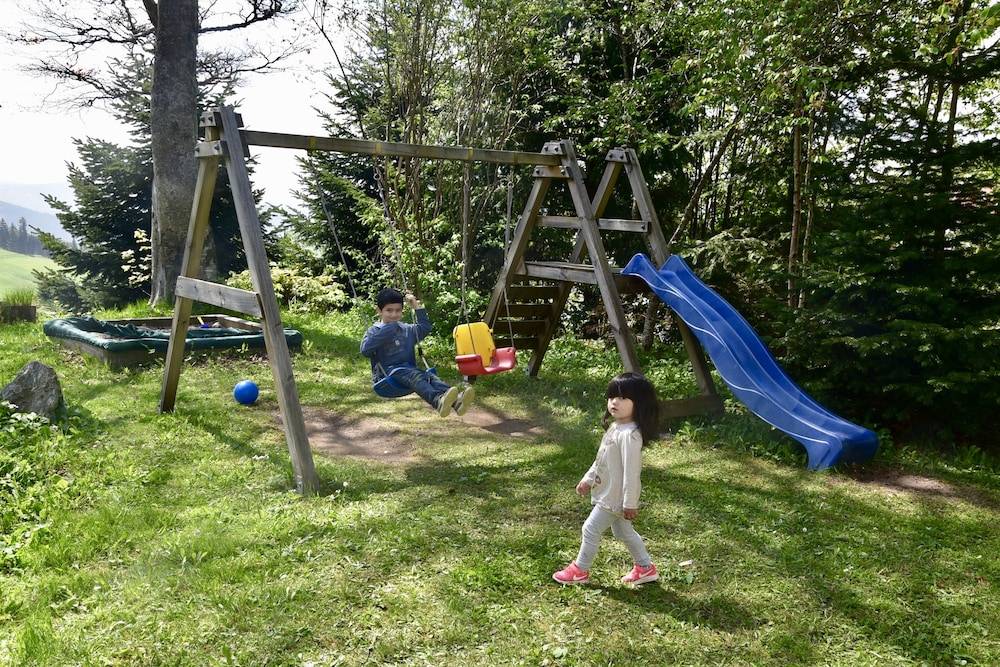 Children's play area - outdoor