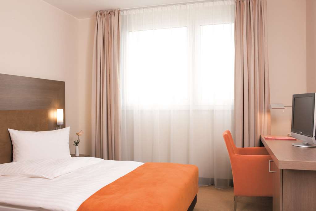 IntercityHotel Essen, Germany, standard single / double room